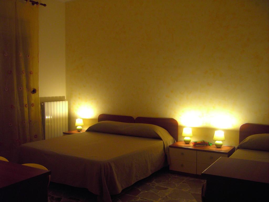 Etna Inn Motta Sant'Anastasia Eksteriør billede